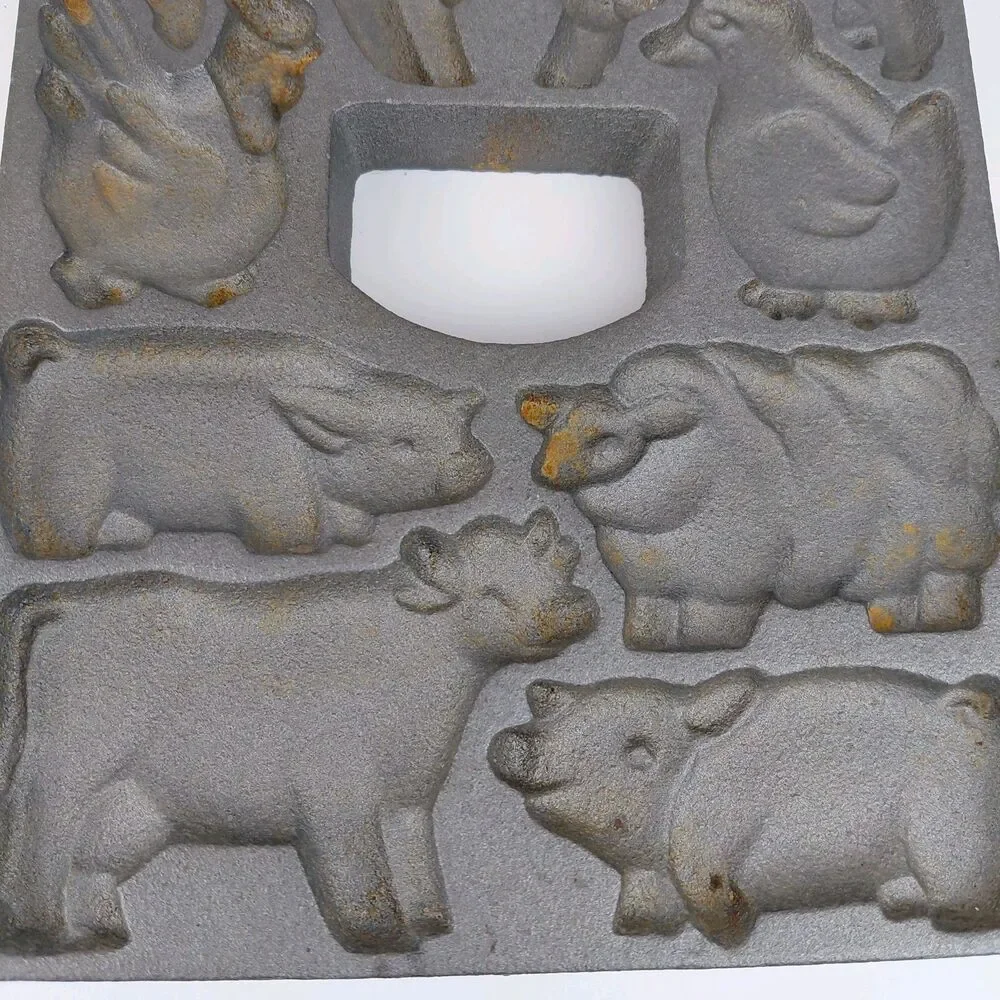 John Wright 1988 Barnyard Cast Iron Cookie Cornbread  Baking Mold Farm 2 sided